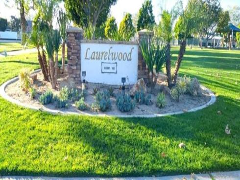 14491 Pinewood Rd , Tustin, CA