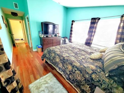 14491 Pinewood Rd , Tustin, CA