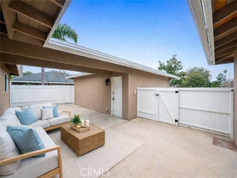 1271 Garland , Tustin, CA