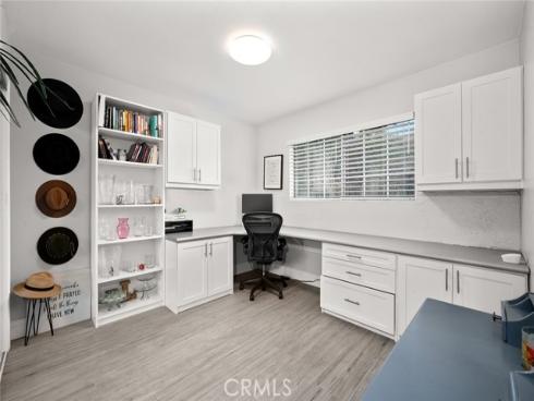 1271 Garland , Tustin, CA