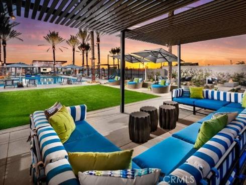 16175  Dawn  207  Way, Tustin, CA