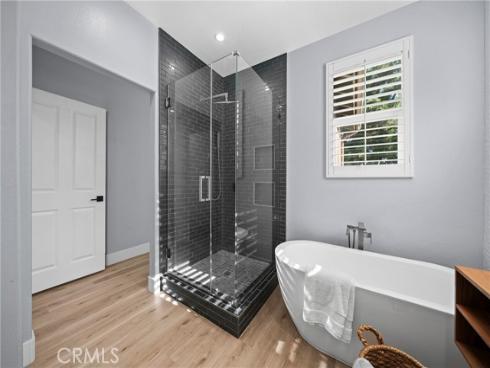 328 Flyers Lane, Tustin, CA