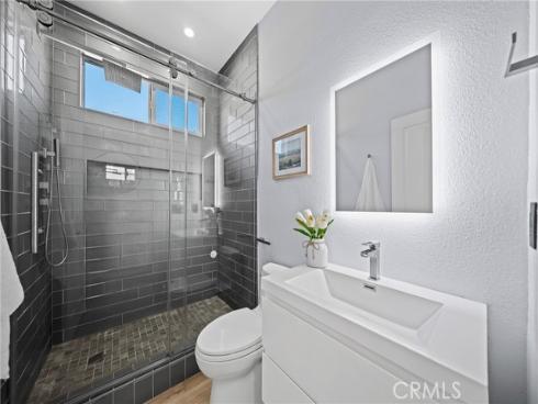 328 Flyers Lane, Tustin, CA