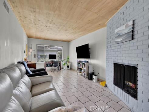 13902  Yorba  14C , Tustin, CA