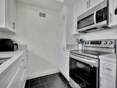 13902  Yorba  14C , Tustin, CA