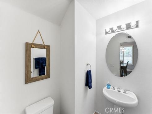 11729  Sleeper  , Tustin, CA