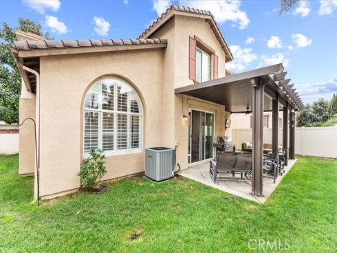 11729  Sleeper  , Tustin, CA