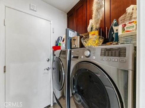 11729  Sleeper  , Tustin, CA