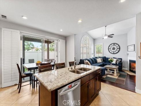 11729  Sleeper  , Tustin, CA