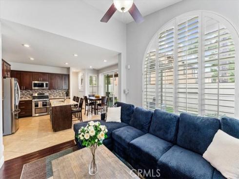 11729  Sleeper  , Tustin, CA