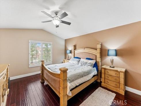 11729  Sleeper  , Tustin, CA