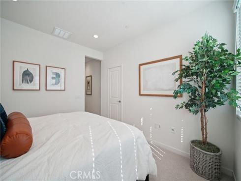 148  Balsawood  , Tustin, CA