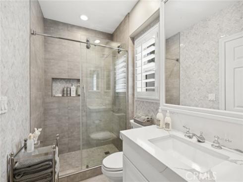 10885 Silverado , Tustin, CA