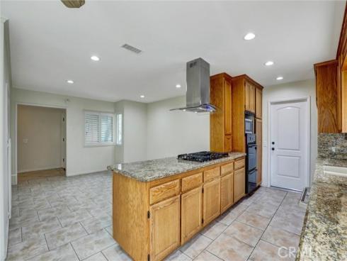 1652 Lance , Tustin, CA