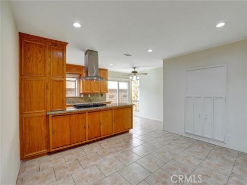 1652 Lance , Tustin, CA