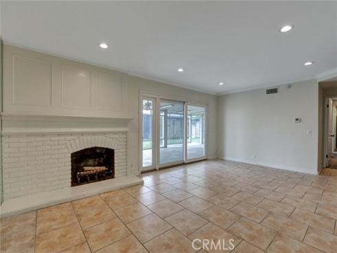 1652 Lance , Tustin, CA