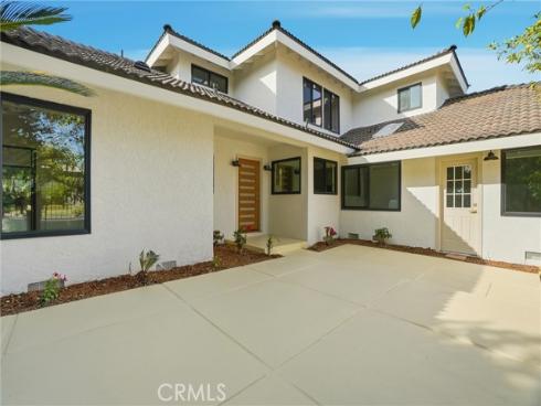 17782  Arbolada   Way, Tustin, CA