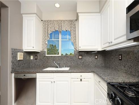 155  Zephyr Run  , Tustin, CA