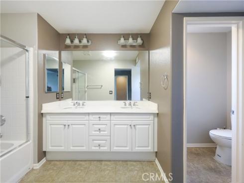 155  Zephyr Run  , Tustin, CA