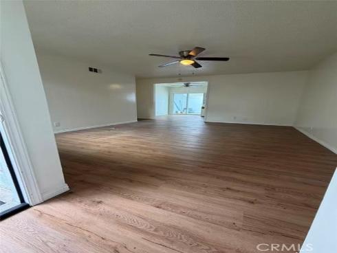 15821  S Myrtle  , Tustin, CA