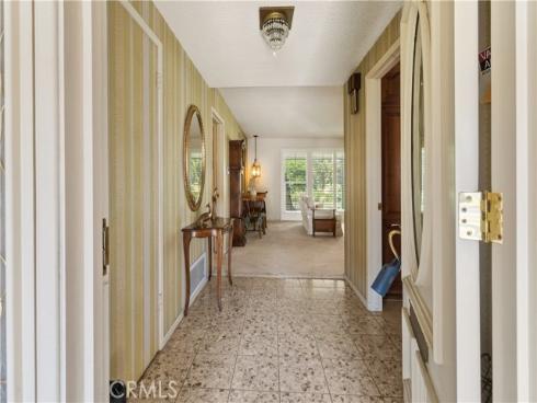 13431  Elizabeth  , Tustin, CA