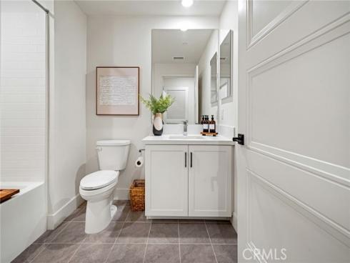 16175  Dawn  302  Way, Tustin, CA