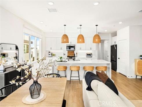 16175  Dawn  302  Way, Tustin, CA