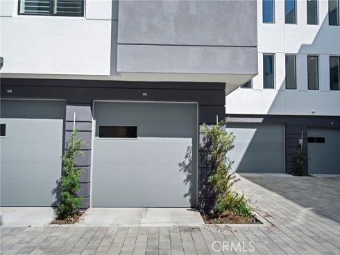 16175  Dawn  302  Way, Tustin, CA