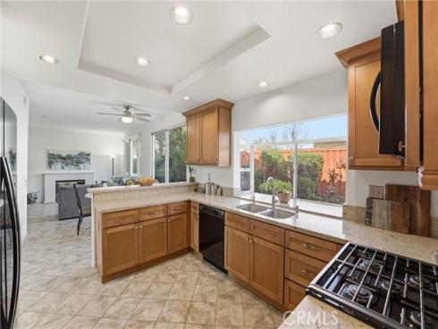 2061  Pueblo  , Tustin, CA