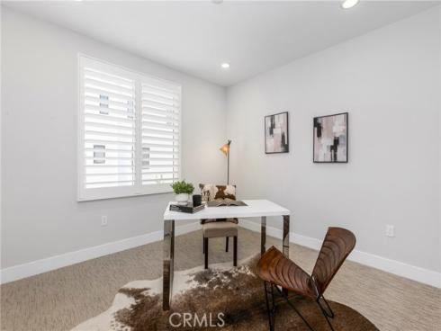 16235  Dawn Way  201 , Tustin, CA