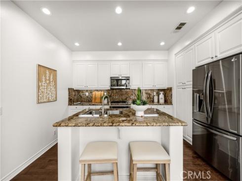 1439  Madison  , Tustin, CA