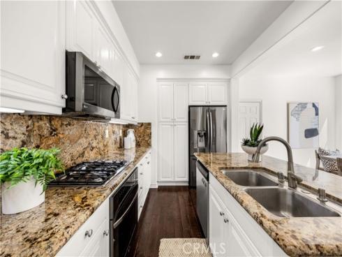 1439  Madison  , Tustin, CA