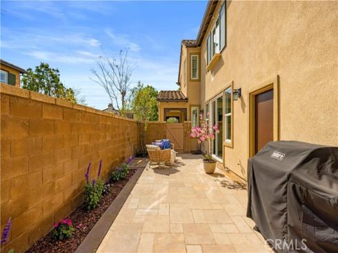 1439  Madison  , Tustin, CA