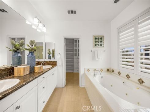 1439  Madison  , Tustin, CA