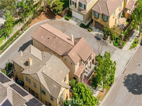 1439  Madison  , Tustin, CA