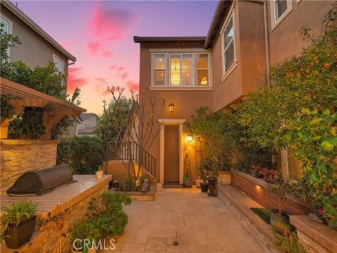 220  Barnes   Road, Tustin, CA