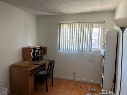 1777  Mitchell  92  Avenue, Tustin, CA