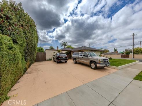 14162  Prospect  , Tustin, CA