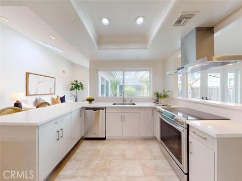 14751  Foxcroft  , Tustin, CA