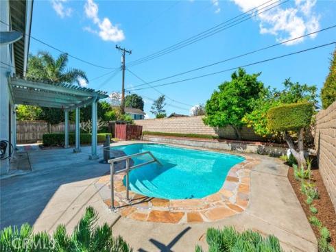 13561  Dean   Street, Tustin, CA