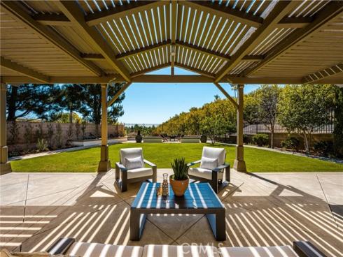 10533  Emerson Bend  , Tustin, CA