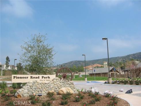 10533  Emerson Bend  , Tustin, CA