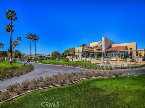 10533  Emerson Bend  , Tustin, CA