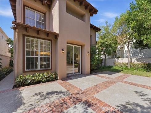 2231  Huntley  , Tustin, CA