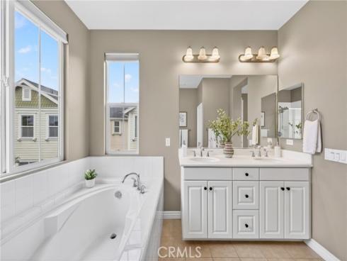 3233  Larkspur   Street, Tustin, CA