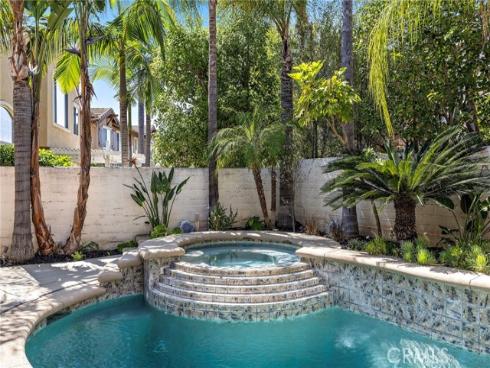 11625  Allen  , Tustin, CA