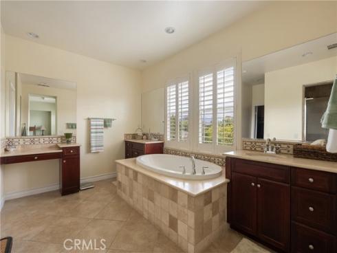 16632  Camilia  , Tustin, CA