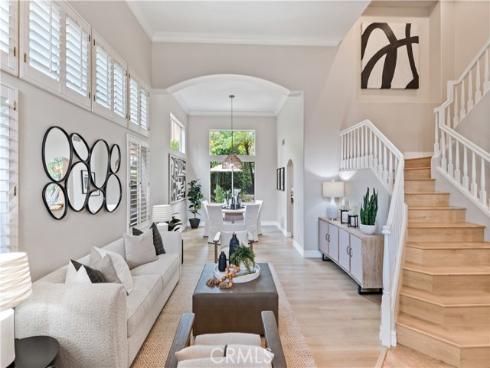 2741  Timmons  , Tustin, CA