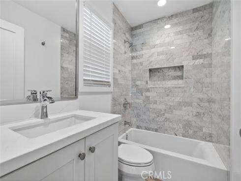 155  Pasadena  , Tustin, CA