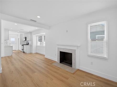 155  Pasadena  , Tustin, CA